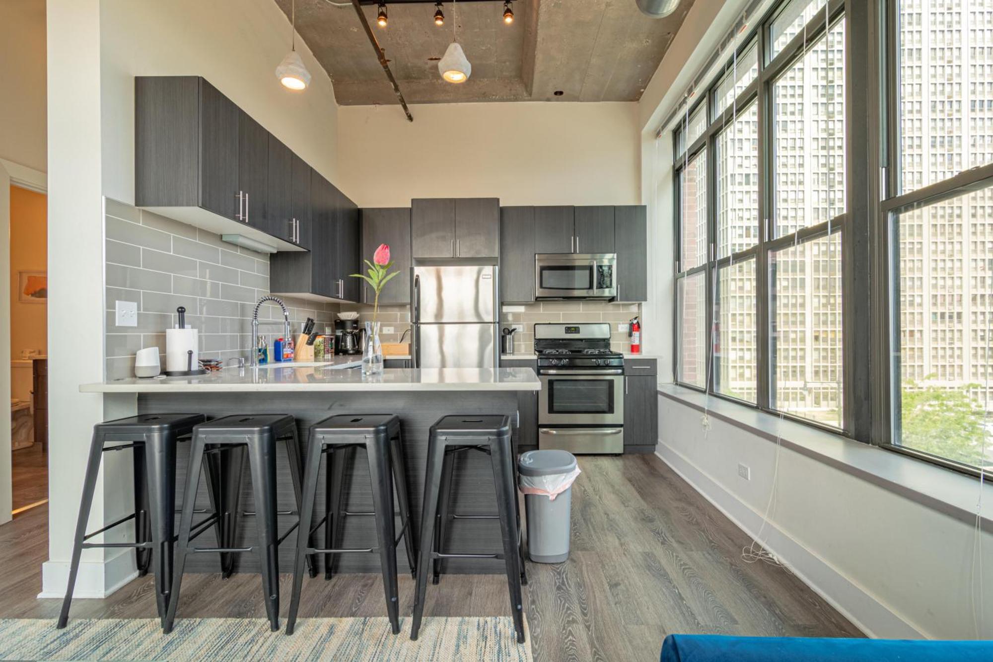Bright 2Br Luxury Corner Suite With Optional Parking Sleeps 6 Guests Near Mccormick Place And Soldier Field Σικάγο Εξωτερικό φωτογραφία