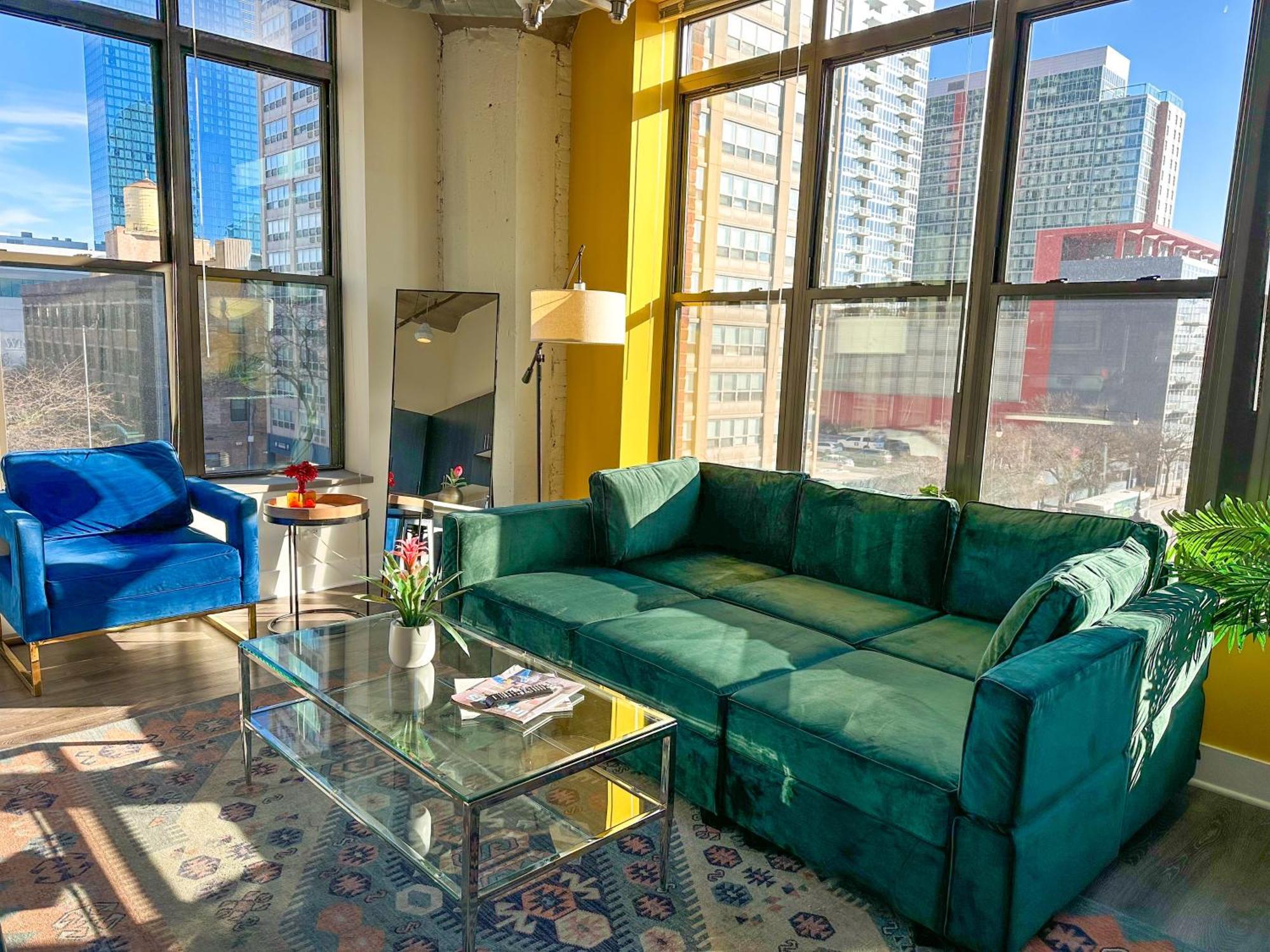 Bright 2Br Luxury Corner Suite With Optional Parking Sleeps 6 Guests Near Mccormick Place And Soldier Field Σικάγο Εξωτερικό φωτογραφία